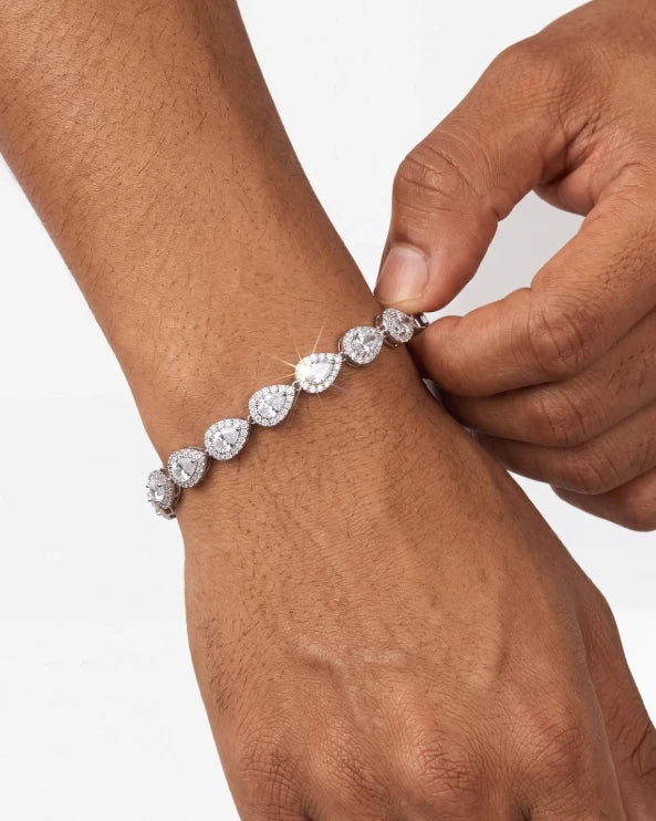 Savanté Teardrop Bracelet
