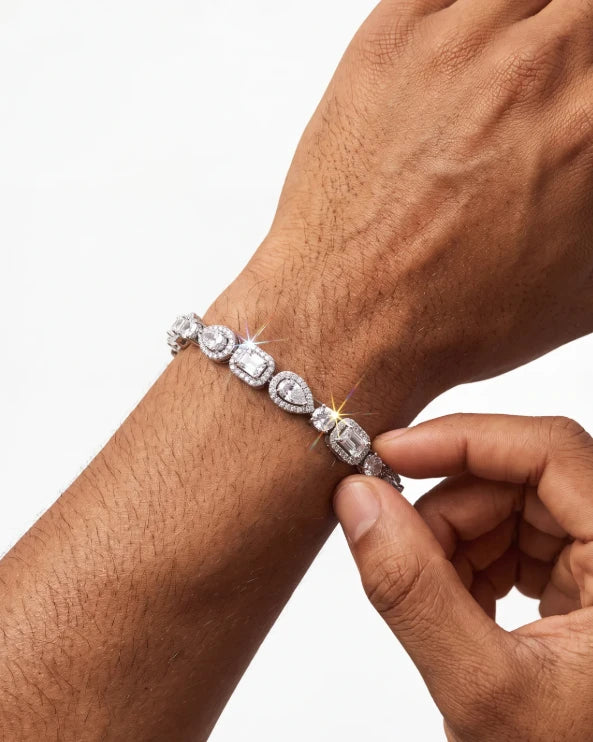 Savanté Oval Eye Bracelet