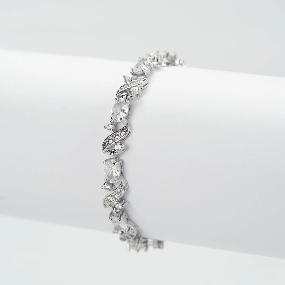 Savanté XOXO Bracelet